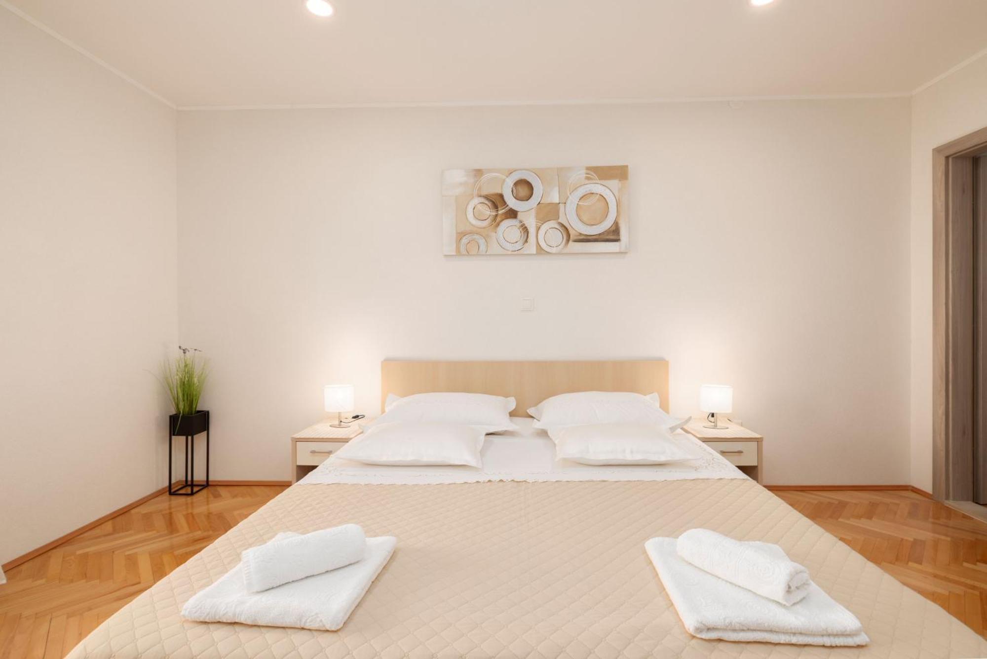 Apartman Marta *
